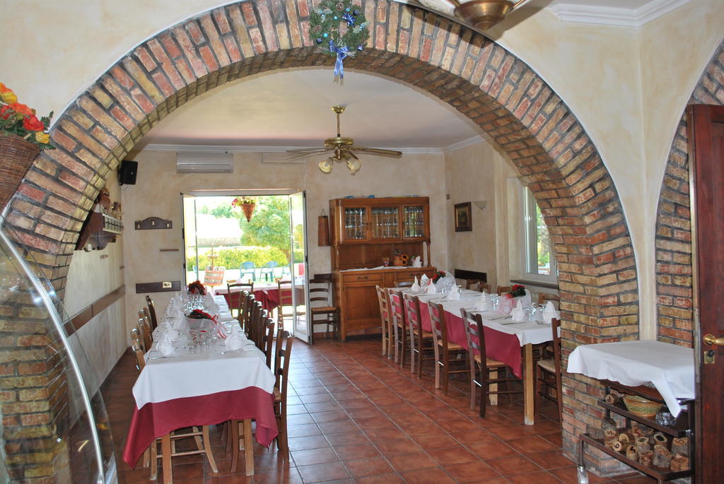 Agriturismo La Valle Di Ceri Cerveteri Luaran gambar